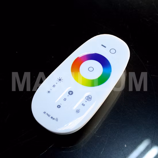 IP68 RGBW 12V venden al por mayor el bulbo teledirigido del reemplazo PAR56 de la luz de la piscina del LED